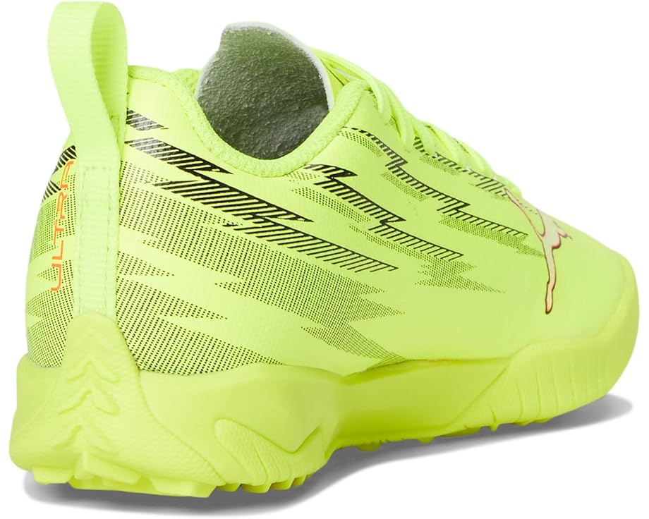 Детские футбольные бутсы PUMA Ultra 6 Play для тренировок на искусственном газоне с легкой опорной рамой