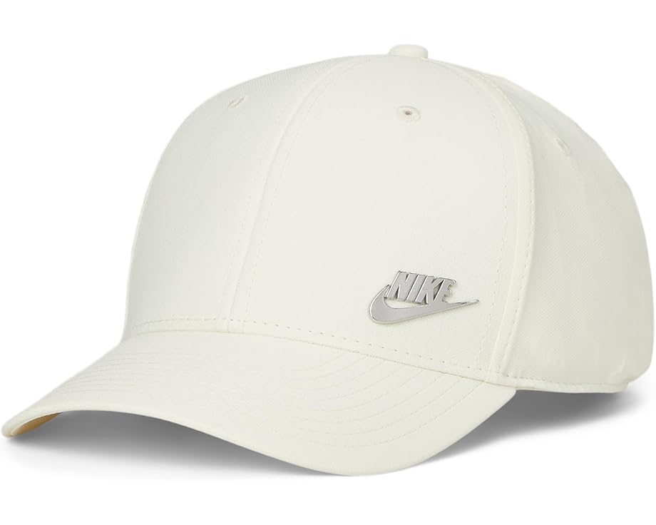 Бейсболка Nike Dri-FIT Club Structured с металлическим логотипом