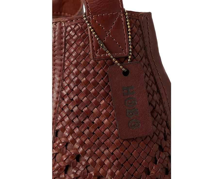 Сумка HOBO Hazel Hobo из мягкой кожи с плетением