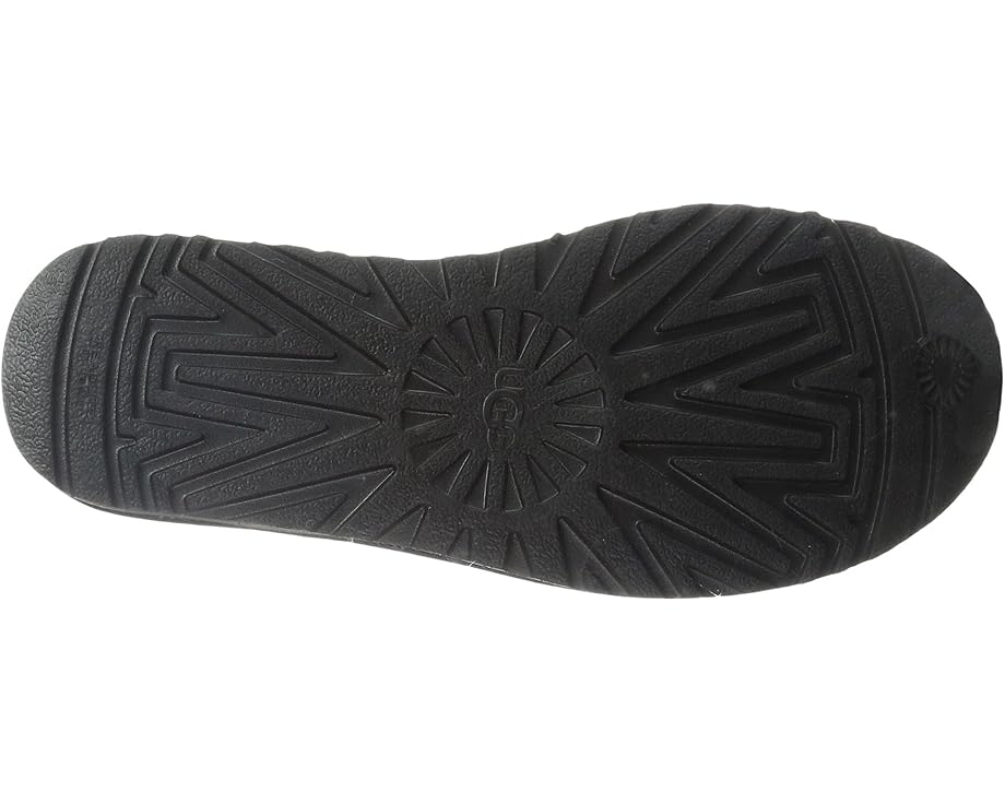 Мини-ботинки UGG Classic Mini II с водонепроницаемой пропиткой и подошвой Treadlite