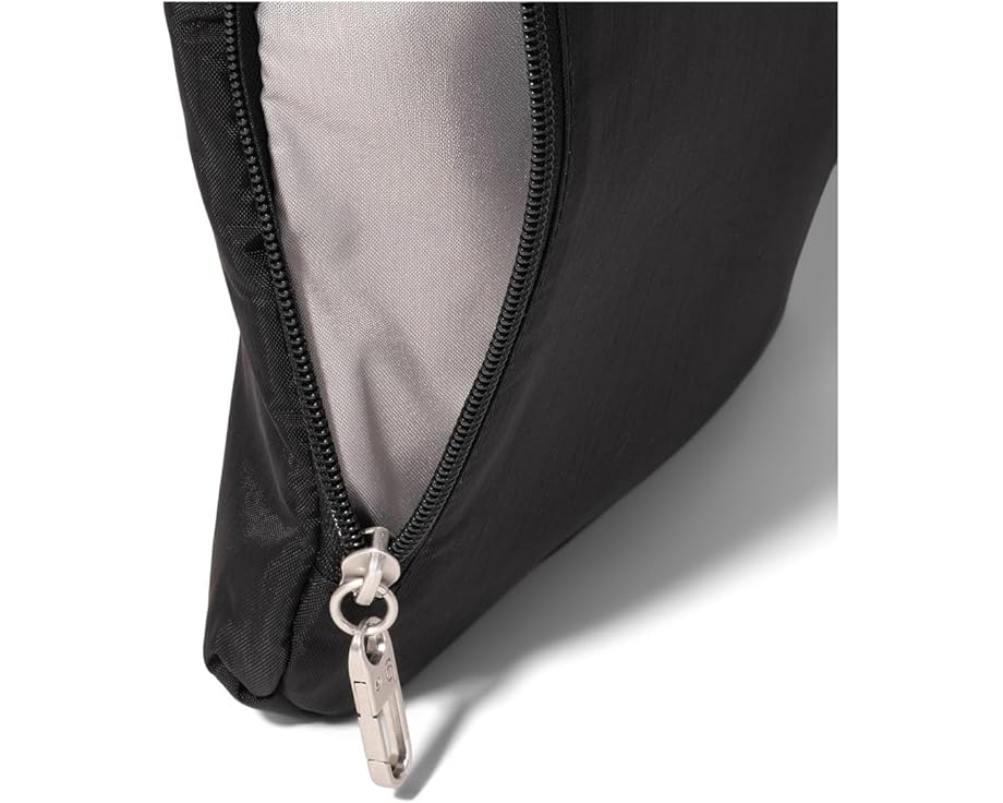 Baggallini Securtex антикражевая слинг сумка Half Moon с защитой от порезов