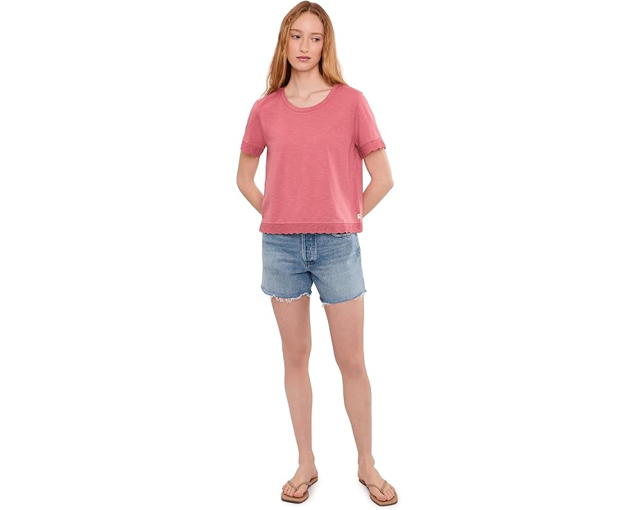 Футболка Clara Tee с кружевной отделкой из органического хлопка и TENCEL Toad&Co