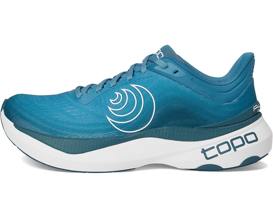 Тренировочные кроссовки Topo Athletic Aura с технологией ZipFoam