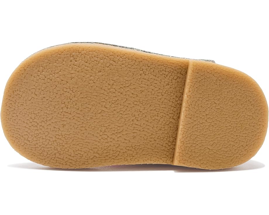 Сандалии L'Amour Shoes Kids Ruthie с перфорацией и застежкой на липучке