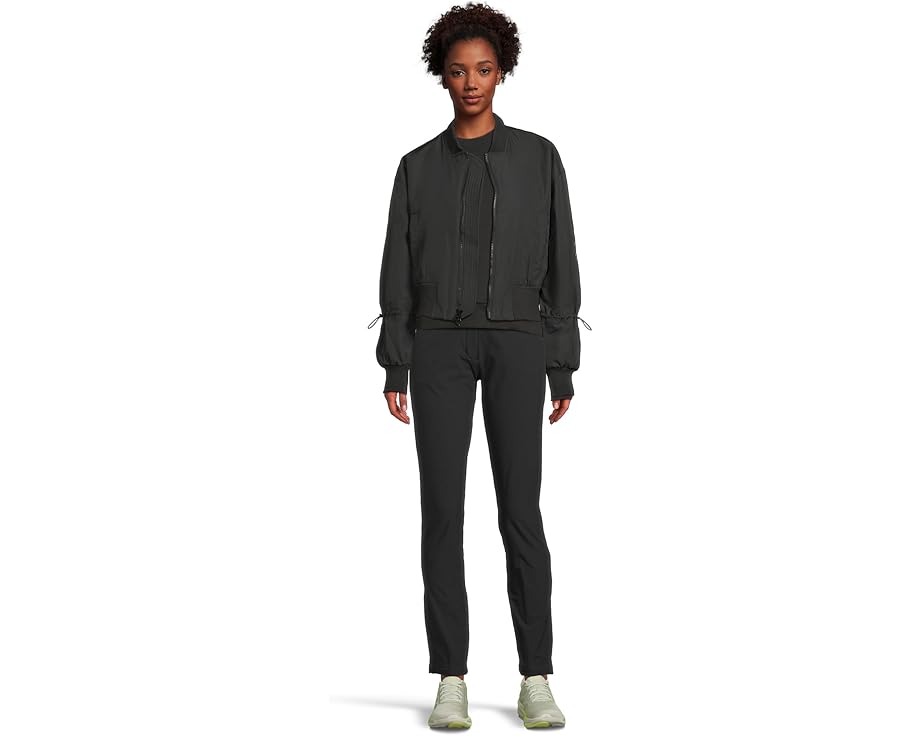 Куртка-бомбер adidas by Stella McCartney Cropped с технологией WIND.DRY