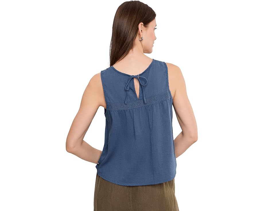 Топ Manzana Pin Tuck Tank из органического хлопкового крепа с защипами Toad&Co