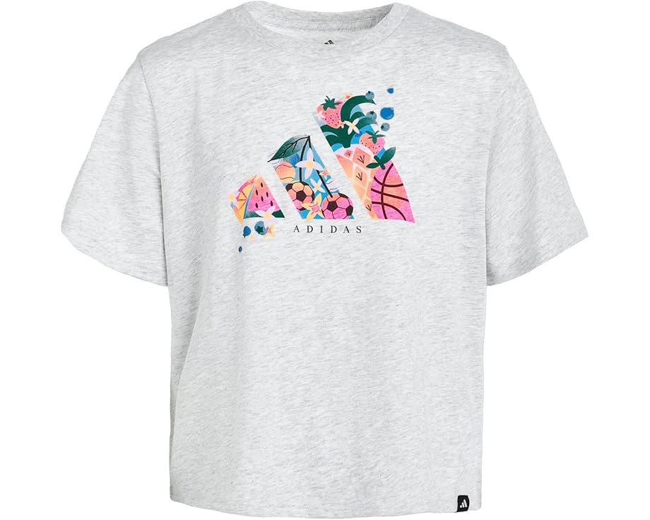Футболка adidas Kids с принтом в виде сердец и спортивных мячей
