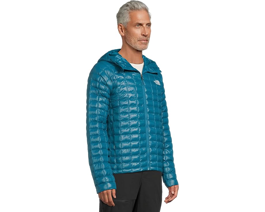 Куртка The North Face с капюшоном и синтетическим утеплителем THERMOBALL