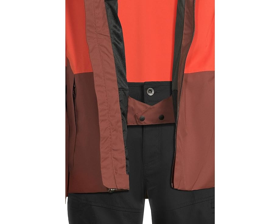 Куртка Mountain Hardwear FireFall с технологией Dry.Q и вентиляцией