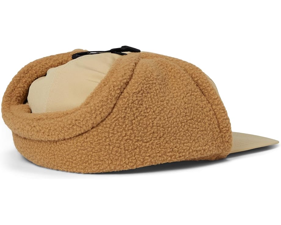 Теплая шапка-ушанка The North Face Yumiori Trapper с отворотами и влагоотталкивающей пропиткой