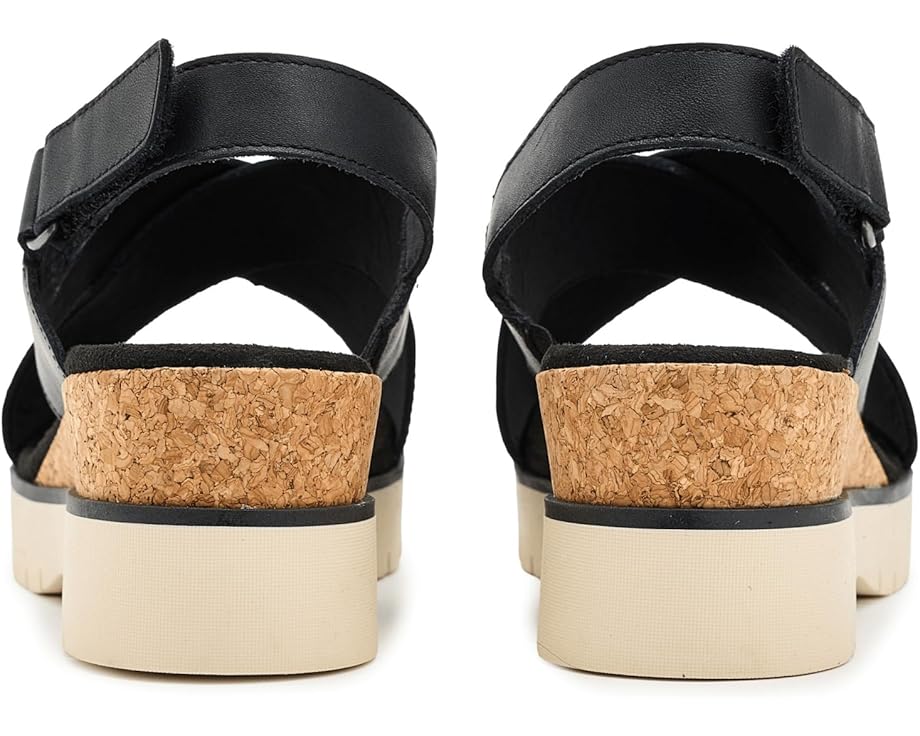 Сандалии Diaz Cross Clarks на среднем клине с мягкой кожей и регулируемым задним ремешком