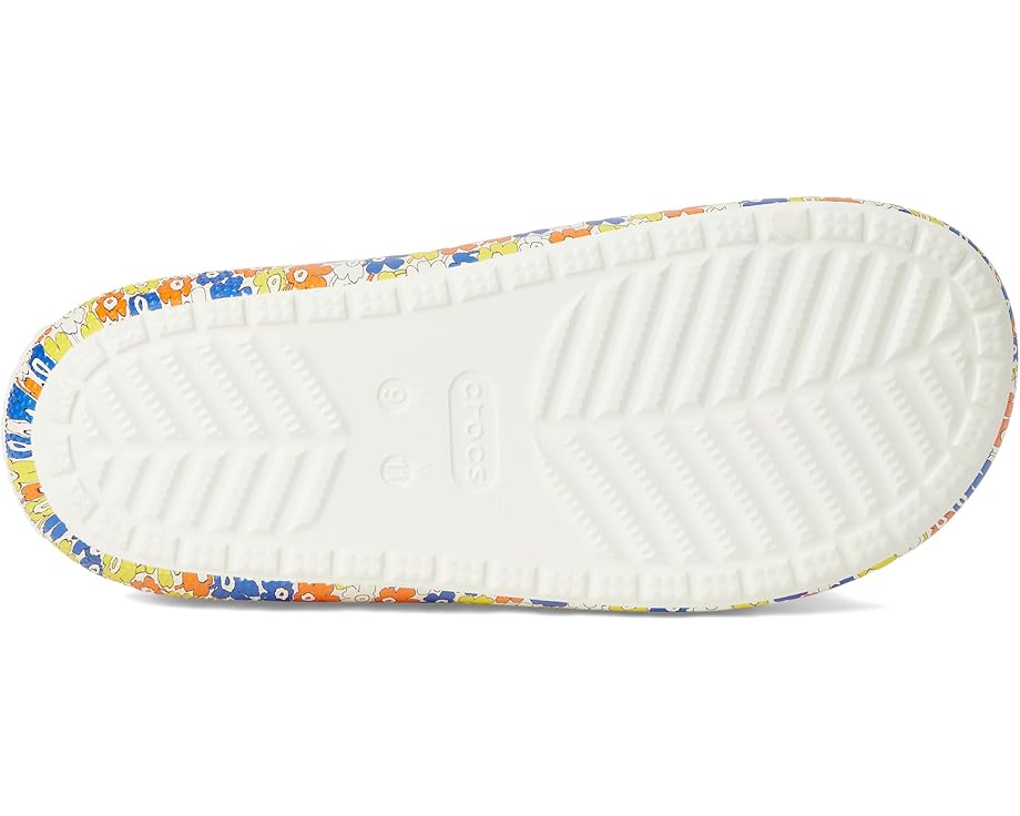 Сланцы Crocs в коллаборации с Marimekko и цветочным принтом Unikko