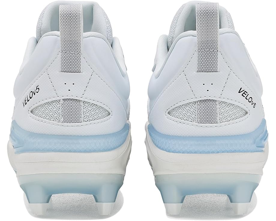 Софтбольные бутсы New Balance Velo V5 Molded