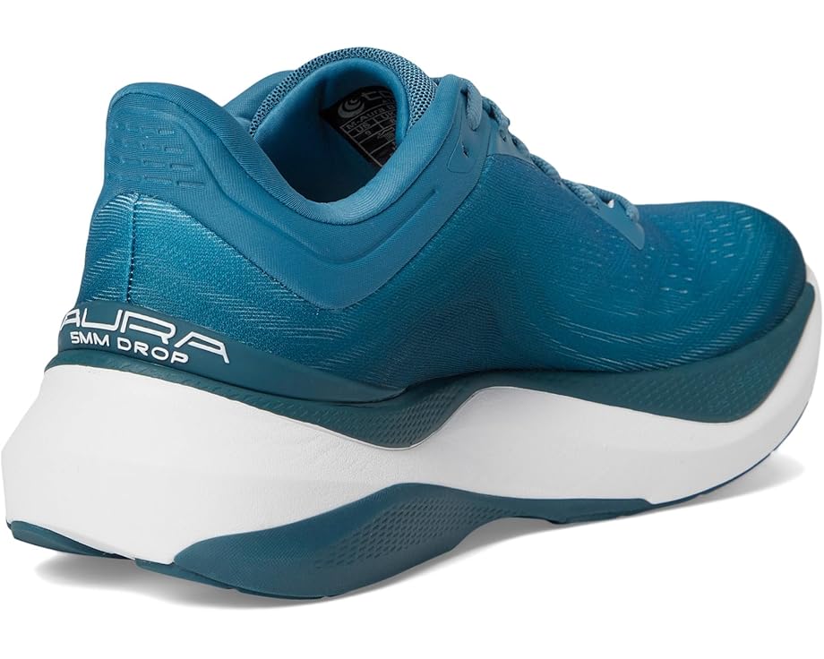 Тренировочные кроссовки Topo Athletic Aura с технологией ZipFoam