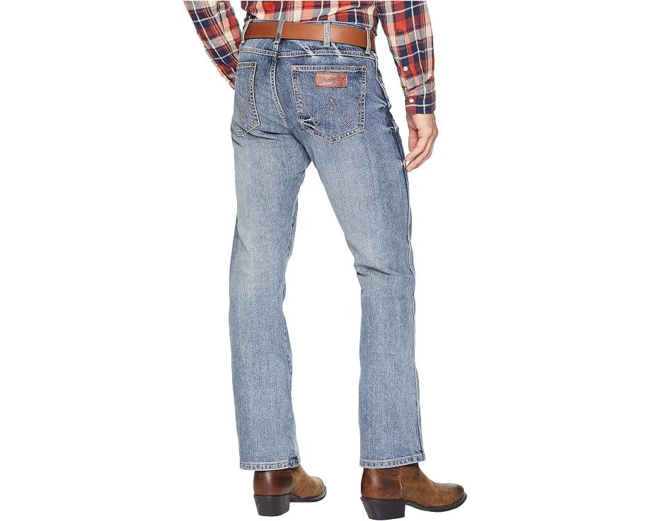 Джинсы Wrangler Retro Slim Boot скинни-клеш