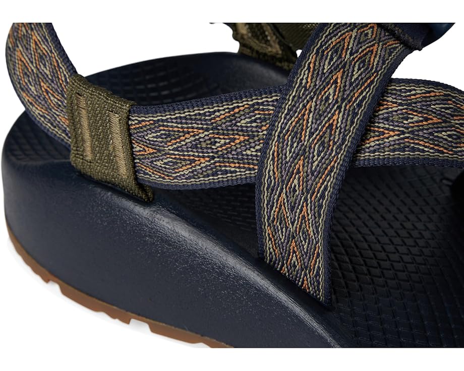 Сандалии Chaco Z1 Classic с технологией LUVSEAT и регулируемыми ремнями
