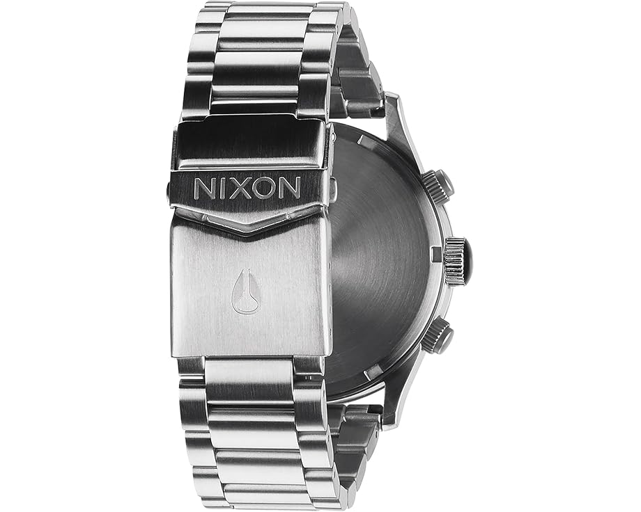 Nixon Sentry Chrono с корпусом из нержавеющей стали и водонепроницаемостью 100 метров
