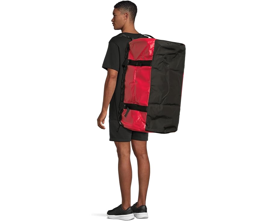 Вместительная дорожная сумка The North Face Base Camp Duffel с защитой от влаги