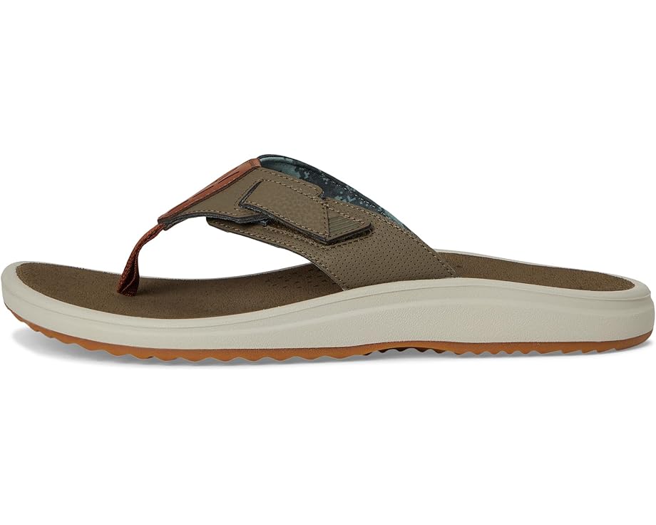 Сандалии Clarks Breeze с регулируемым ремнем и стелькой из ЭВА
