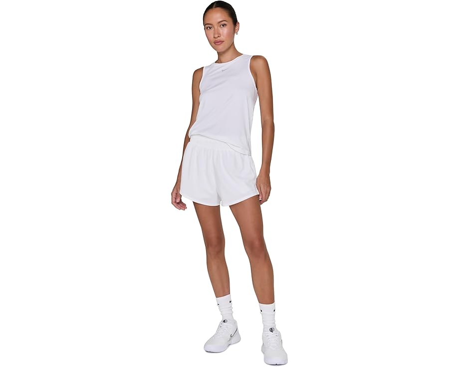 Майка Nike One Classic Dri-FIT из легкой быстро сохнущей ткани