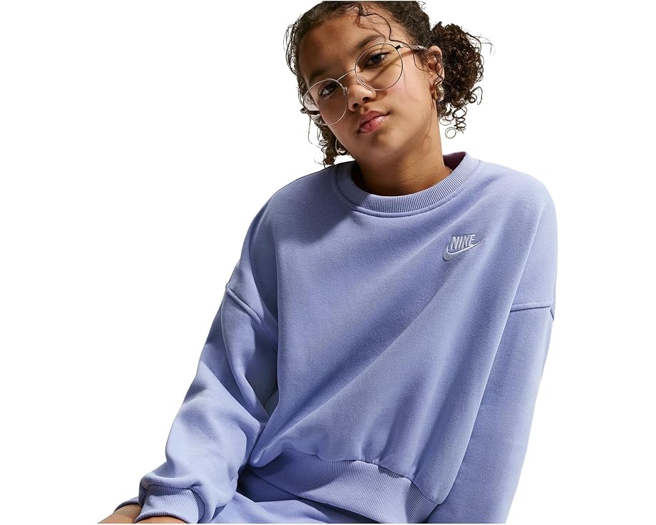 Свитшот Nike Kids Sportswear Club Fleece Boxy Crew Neck с вышитым логотипом