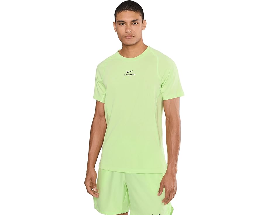 Топ Nike Pro Training Dri-FIT с коротким рукавом и сетчатыми вставками