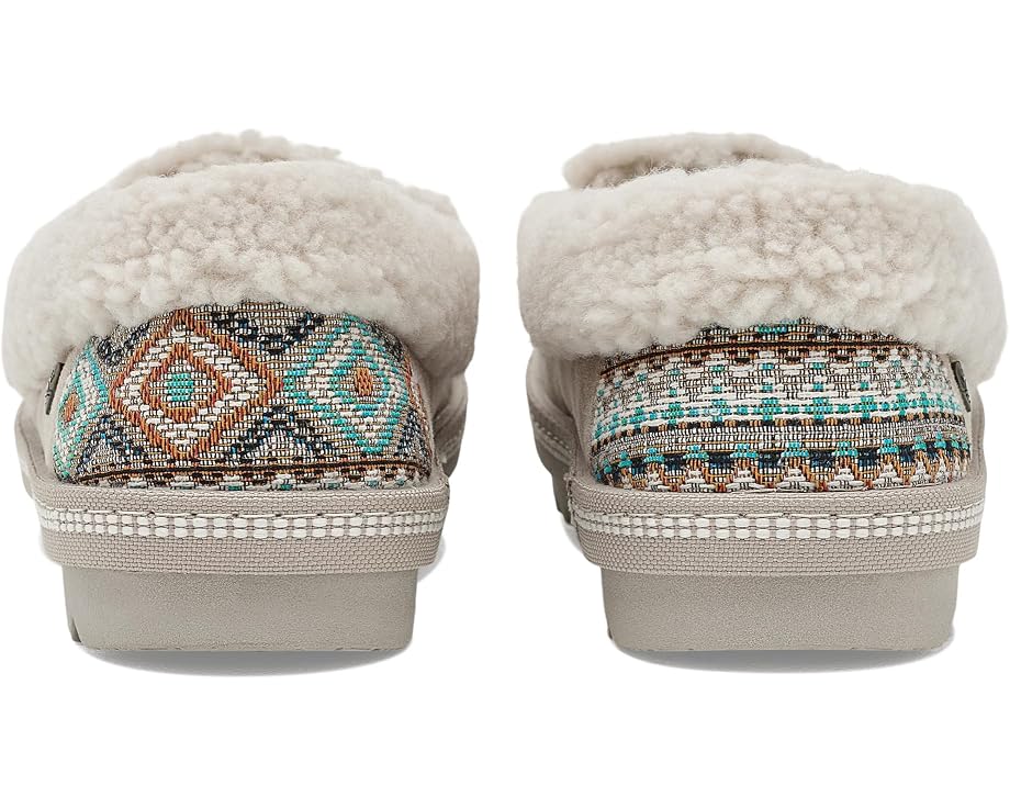 Кроссовки BOBS from SKECHERS Bobs Cozy Kiss с этническим узором