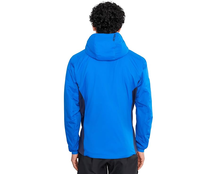 Куртка Arc'teryx Atom Hoody с утеплителем Coreloft и капюшоном StormHood