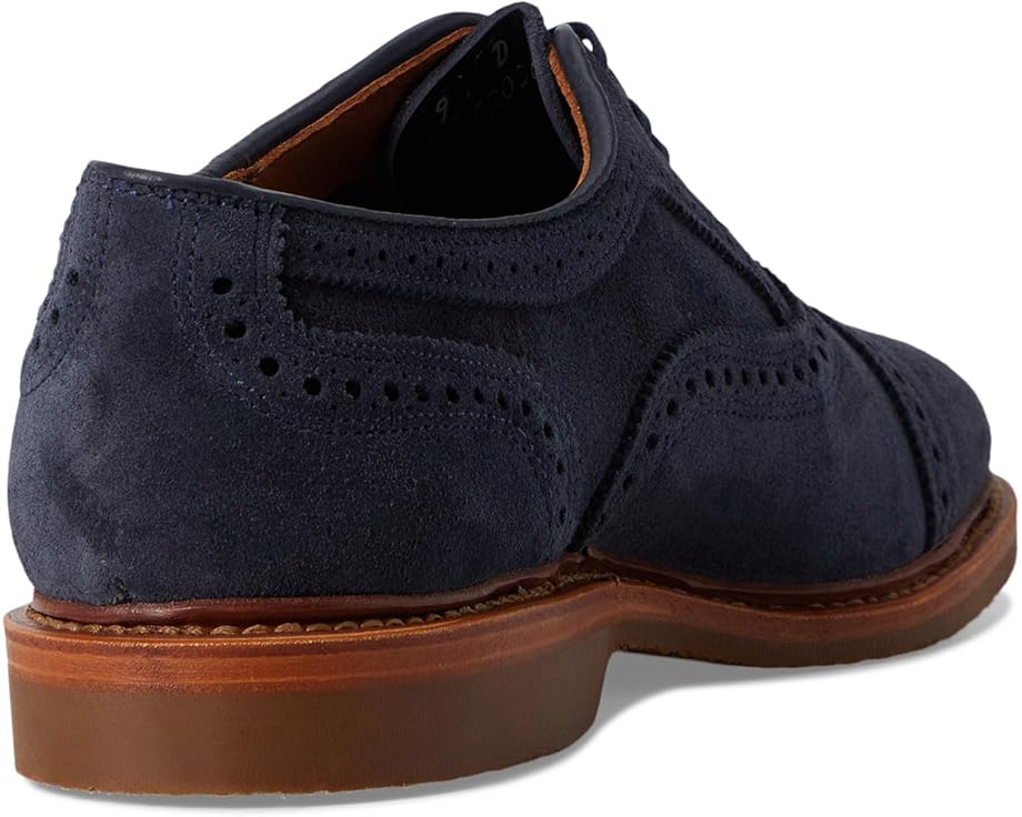 Оксфорды Allen Edmonds Strand Verse с перфорацией на резиновой подошве