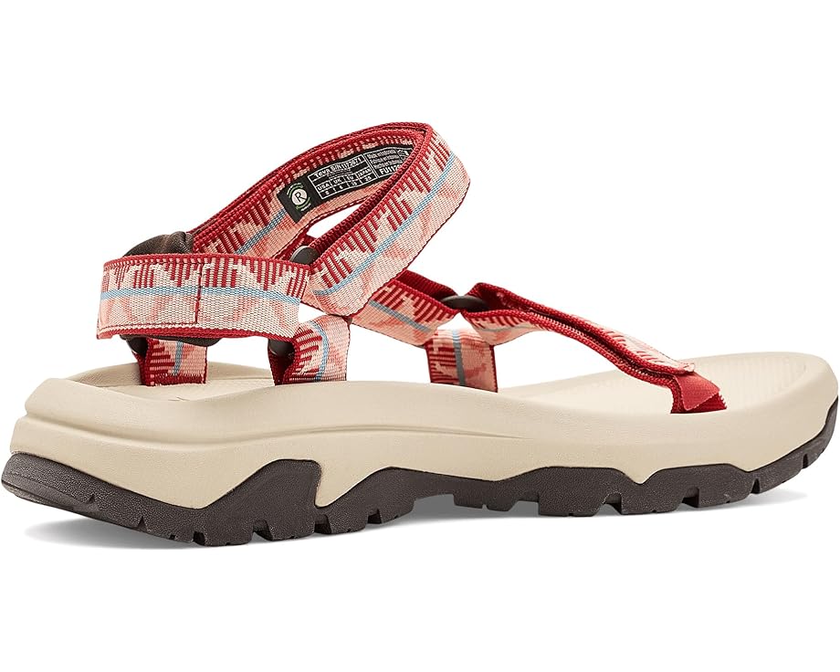 Teva Hurricane XLT3 с обновлённой технологией и универсальной системой ремешков