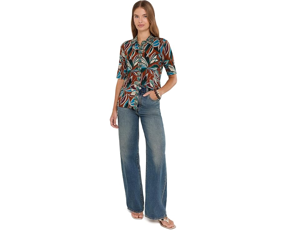 The Janie Favorite Fitted Elbow Sleeve Button-Down