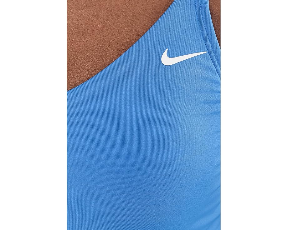 Nike Effortless Essential Танкини с V-образным вырезом и полочкой для груди