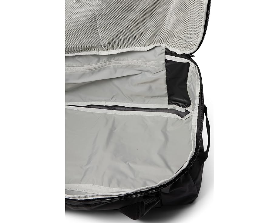 Дорожная сумка Fjällräven High Coast Duffel 36 с двумя вариантами переноски