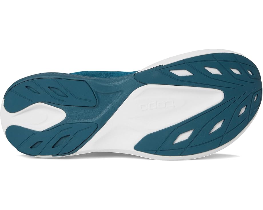 Тренировочные кроссовки Topo Athletic Aura с технологией ZipFoam