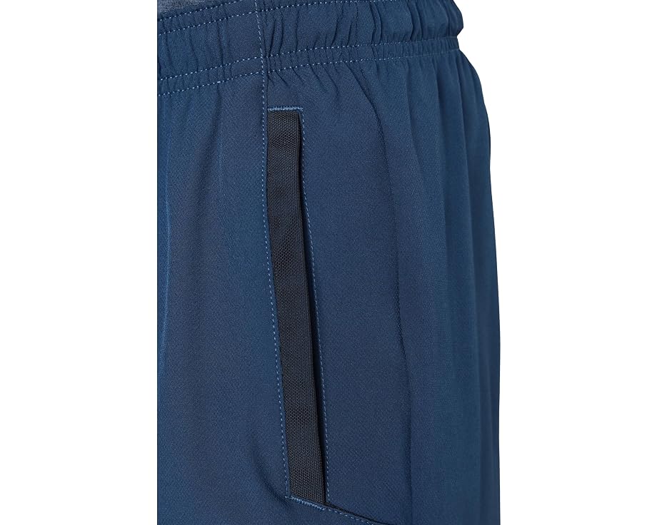 Шорты Yogger Stretch 17 от RVCA с эластичным поясом и карманами