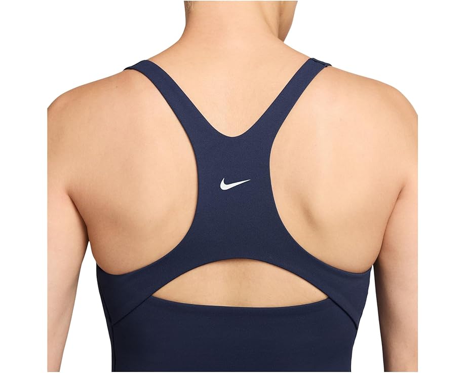 Спортивный бра-топ Nike Zenvy с легкой поддержкой без косточек