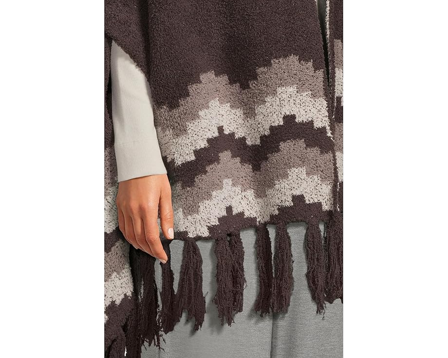 Накидка CozyChic Mosaic Barefoot Dreams с бахромой и прорезями для рук