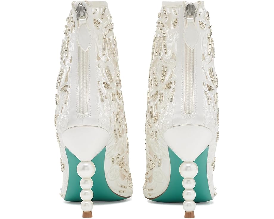 Ботильоны Jack от Blue by Betsey Johnson с острым мысом