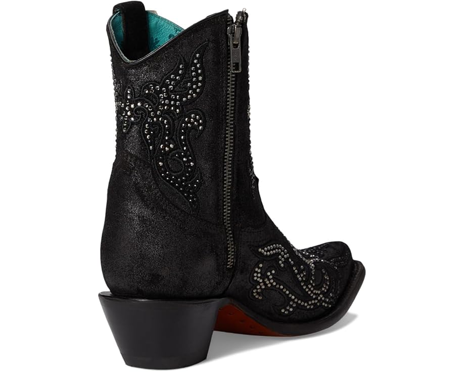 Ковбойские ботинки Corral Boots C4106 с вышивкой и заклепками