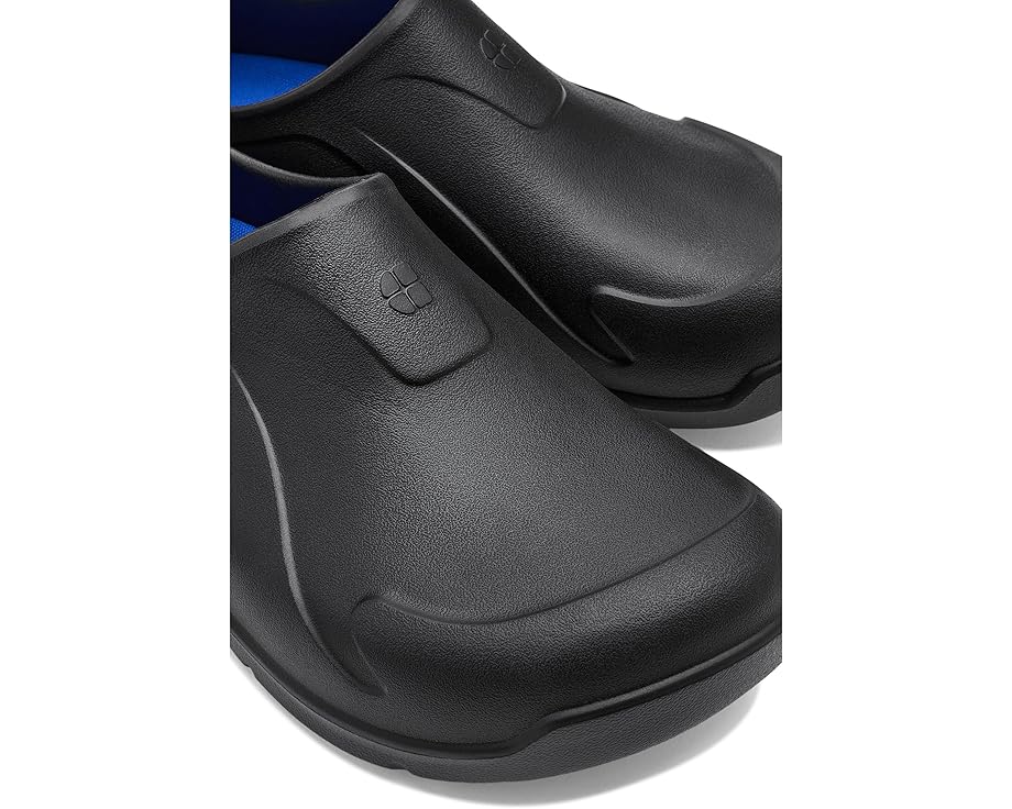 Закрытые сабо Radium II от Shoes for Crews