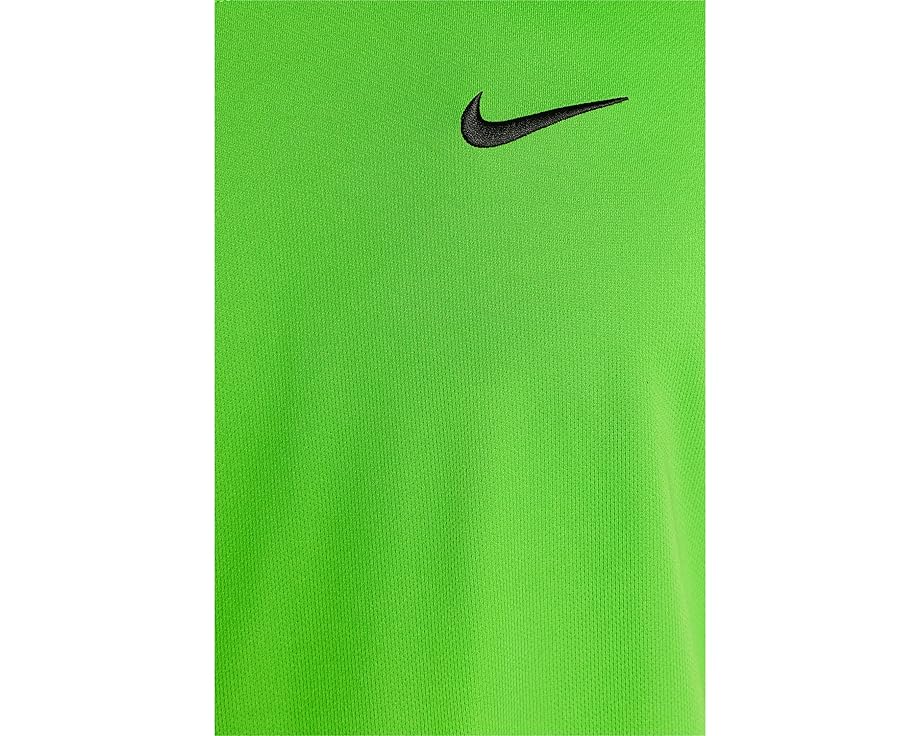 Теннисный топ Nike Court Victory Dri-FIT с технологией отведения влаги
