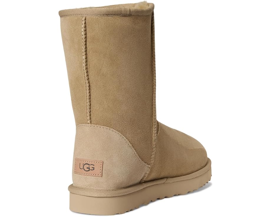 UGG Classic Short II угги из овчины с водонепроницаемой пропиткой