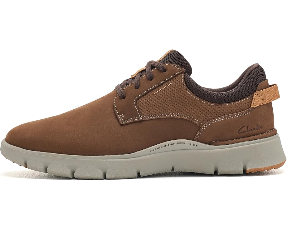 Кроссовки Clarks Step 365 Plain на шнуровке