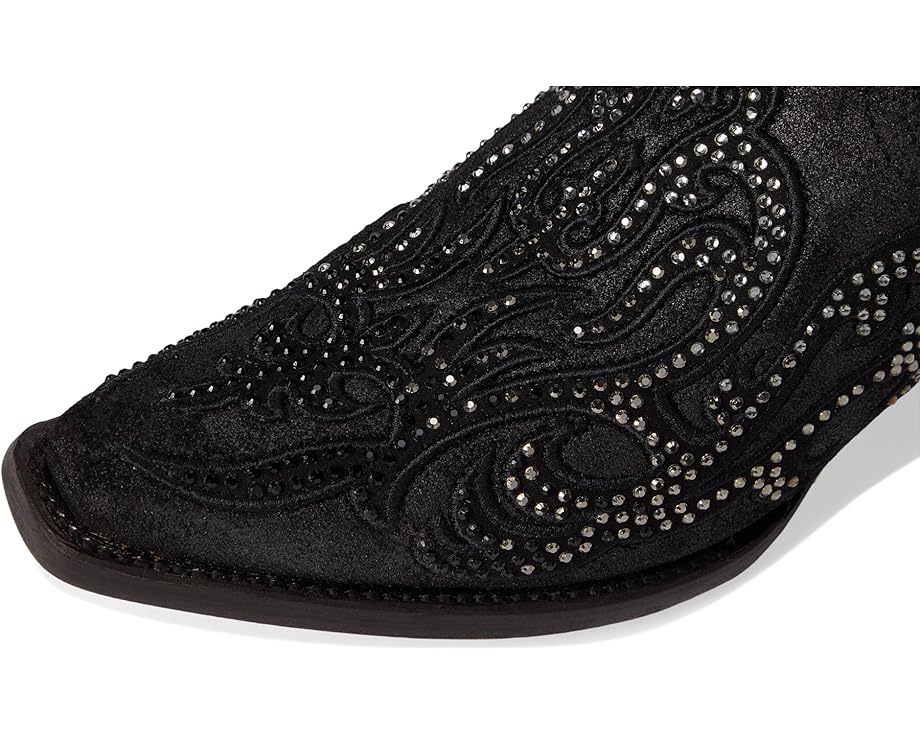 Ковбойские ботинки Corral Boots C4106 с вышивкой и заклепками