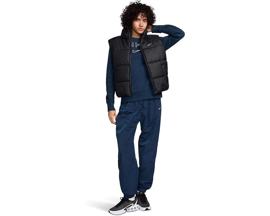 Nike Sportswear жилет классический с синтетическим утеплителем Therma-FIT
