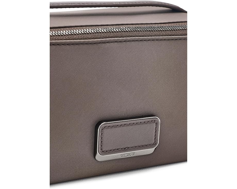 Косметичка Tumi Dallas с отделениями
