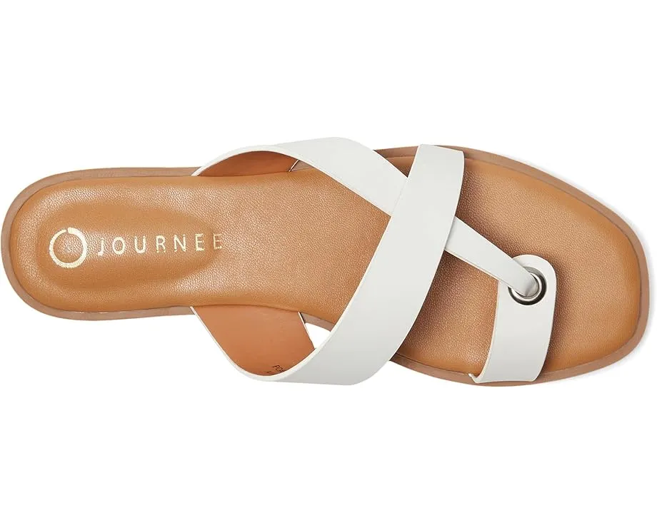 Сандалии Prizzie с кольцом для пальца от Journee Collection