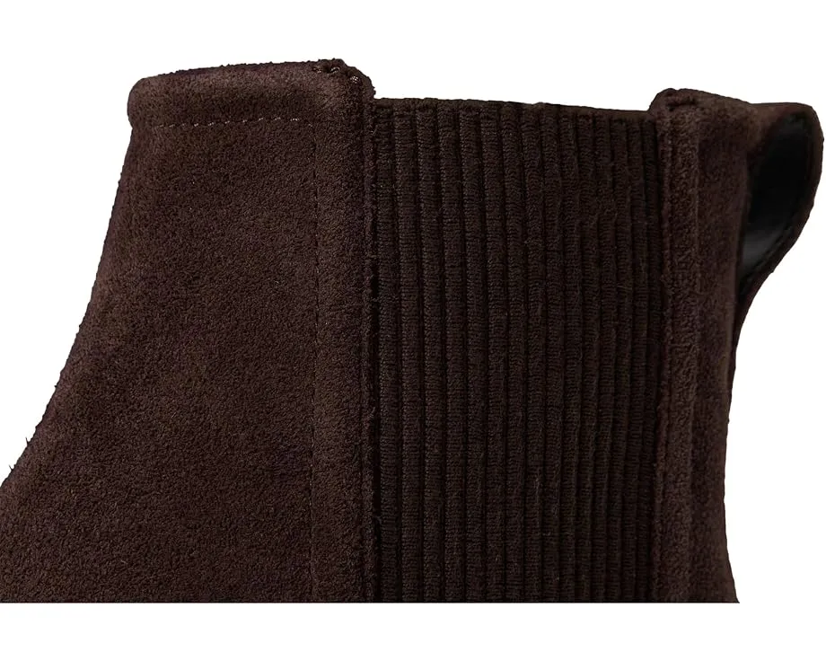 Ботинки Clarks Nella Top из кожи и замши с контурной стелькой