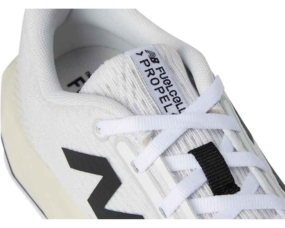 Кроссовки New Balance FuelCell Propel v5 для юных бегунов с промежуточной подошвой FuelCell