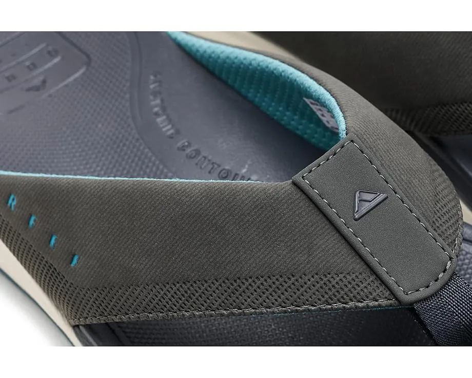 Шлепанцы Reef Cushion Norte с поддержкой свода и сетчатой подкладкой